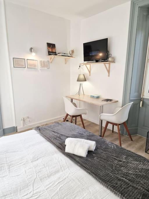 "Le Bisontin", Studio Cosy Au Calme, Proche De La Gare بُيزانكون المظهر الخارجي الصورة